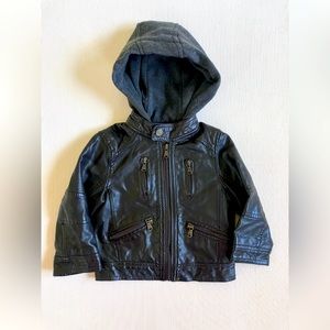 URBAN REPUBLIC, 18 month size, like new condition! Great gift :)